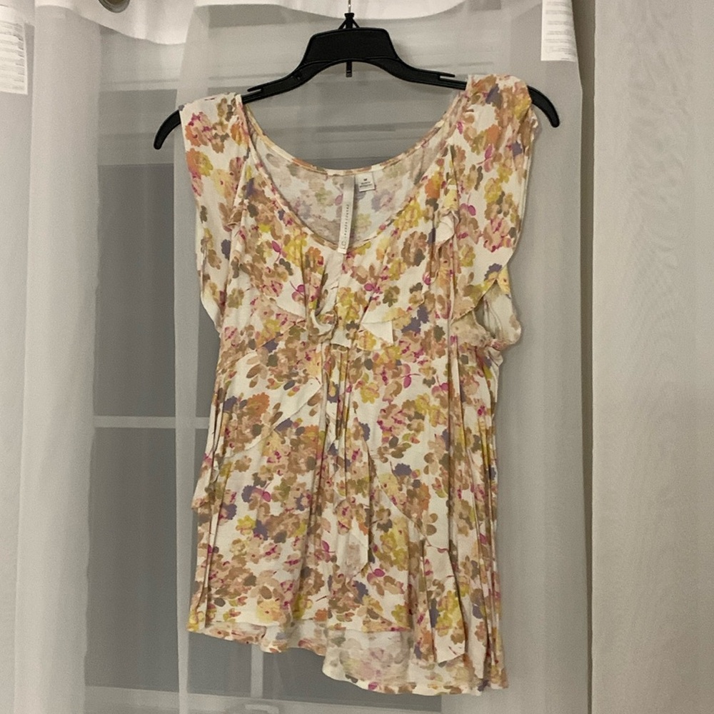 Lauren Conrad medium top